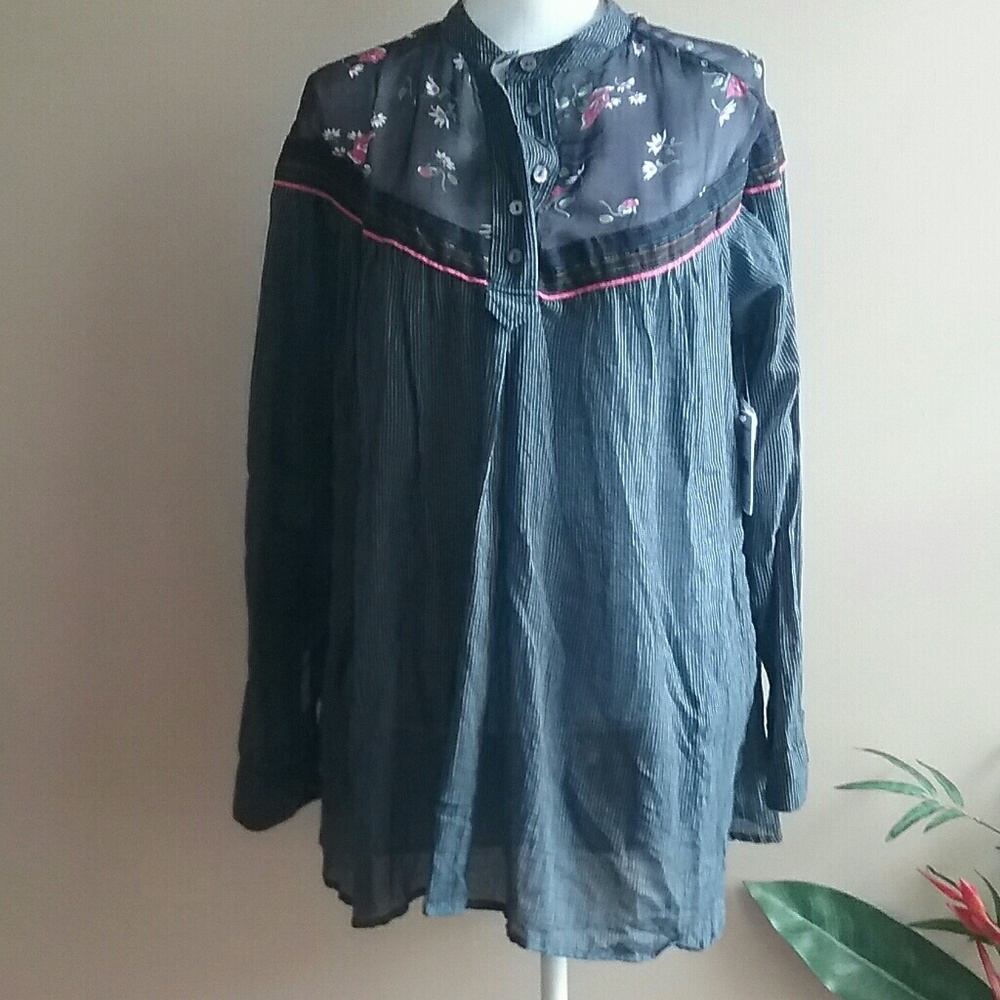 🆕Free People Floral Accent Blue Cotton Top - Picture 4 of 7